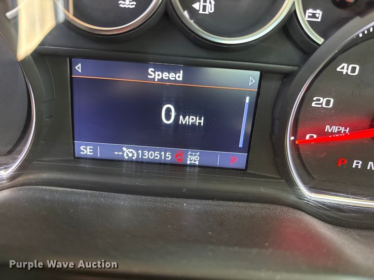 image for item FG1537 2021 Chevrolet Silverado 2500HD LT Crew Cab pickup truck