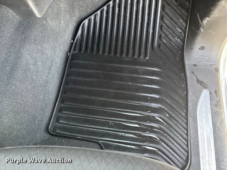 image for item FG1537 2021 Chevrolet Silverado 2500HD LT Crew Cab pickup truck