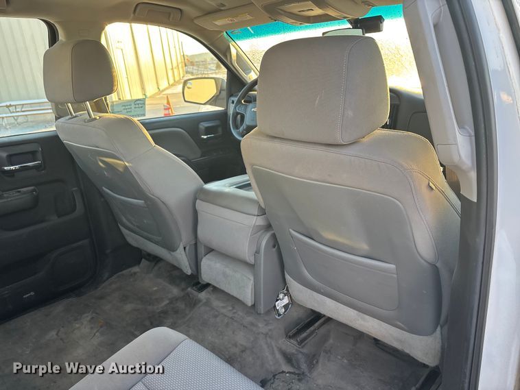 image for item FG1539 2015 Chevrolet Silverado 2500HD Crew Cab pickup truck cab and chassis