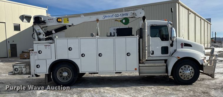 image for item FG1540 2018 Kenworth T370 utility / service truck
