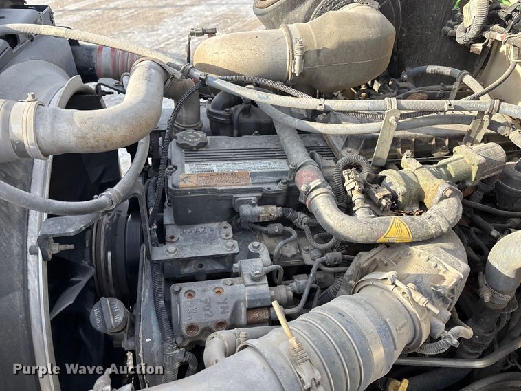 image for item FG1540 2018 Kenworth T370 utility / service truck