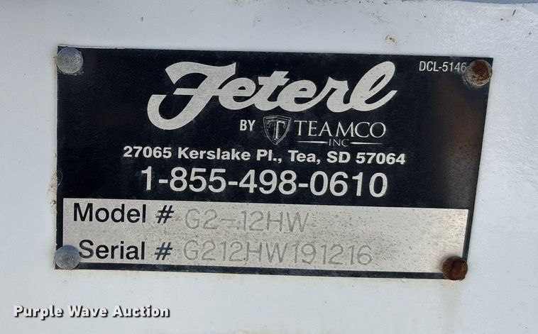 image for item FG1541 2019 Peterbilt 337 utility / service truck