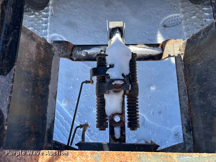 image for item FG1542 2006 Chevrolet C8500 truck cab and chassis