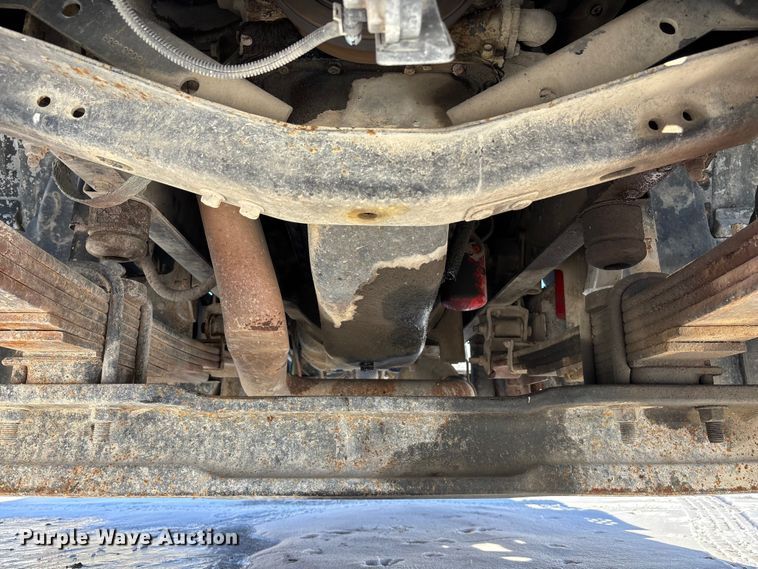 image for item FG1542 2006 Chevrolet C8500 truck cab and chassis