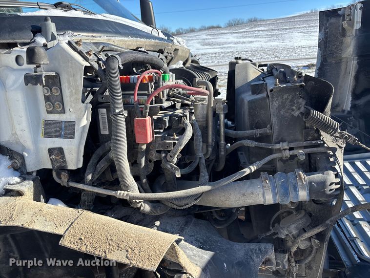 image for item FG1542 2006 Chevrolet C8500 truck cab and chassis