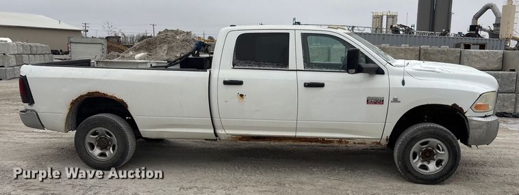 image for item FG1550 2011 Dodge Ram 2500 Crew Cab pickup truck