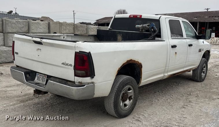 image for item FG1550 2011 Dodge Ram 2500 Crew Cab pickup truck