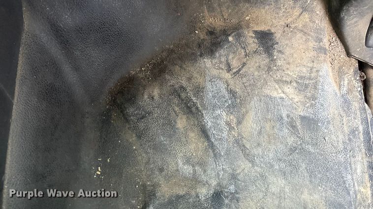 image for item FG1550 2011 Dodge Ram 2500 Crew Cab pickup truck