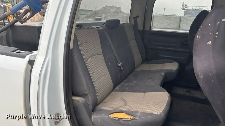 image for item FG1550 2011 Dodge Ram 2500 Crew Cab pickup truck