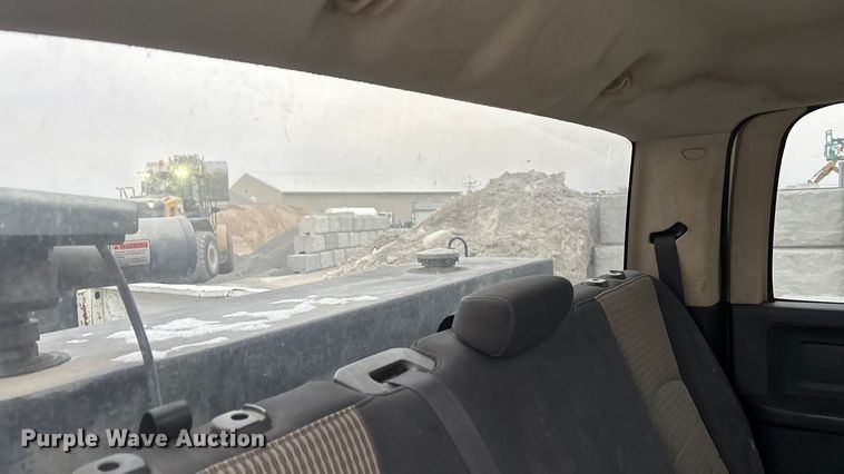 image for item FG1550 2011 Dodge Ram 2500 Crew Cab pickup truck