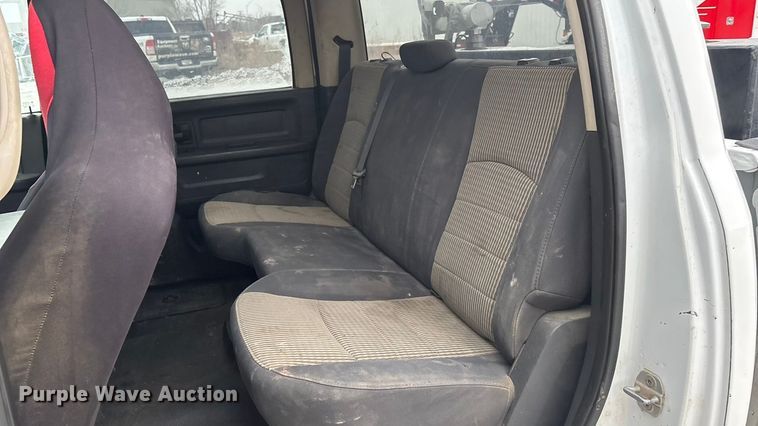 image for item FG1550 2011 Dodge Ram 2500 Crew Cab pickup truck