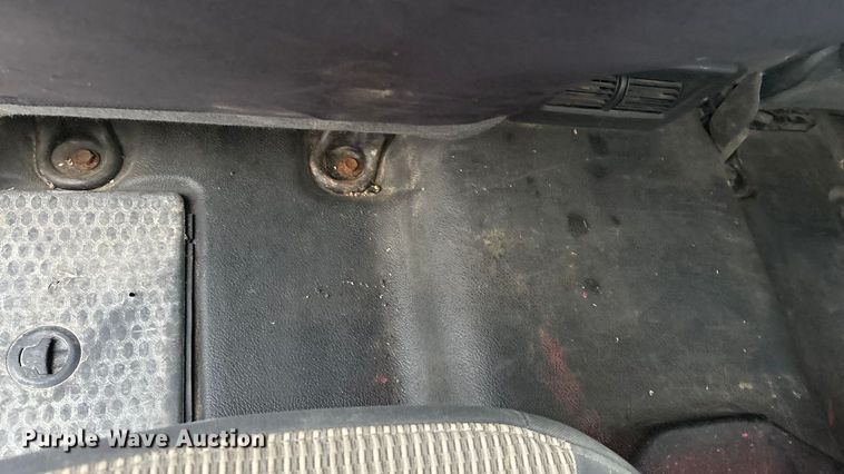 image for item FG1550 2011 Dodge Ram 2500 Crew Cab pickup truck