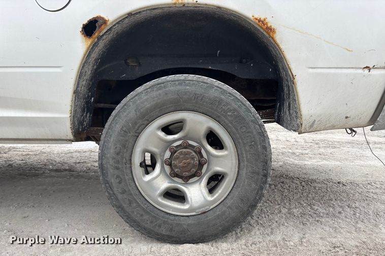 image for item FG1550 2011 Dodge Ram 2500 Crew Cab pickup truck