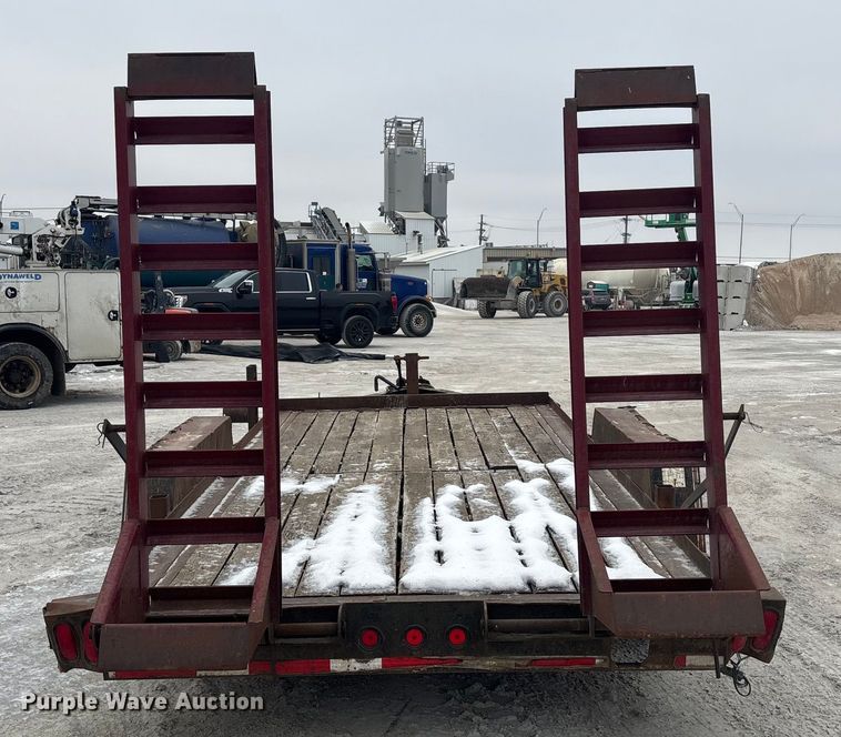 image for item FG1552 1998 Tow master equipment trailer