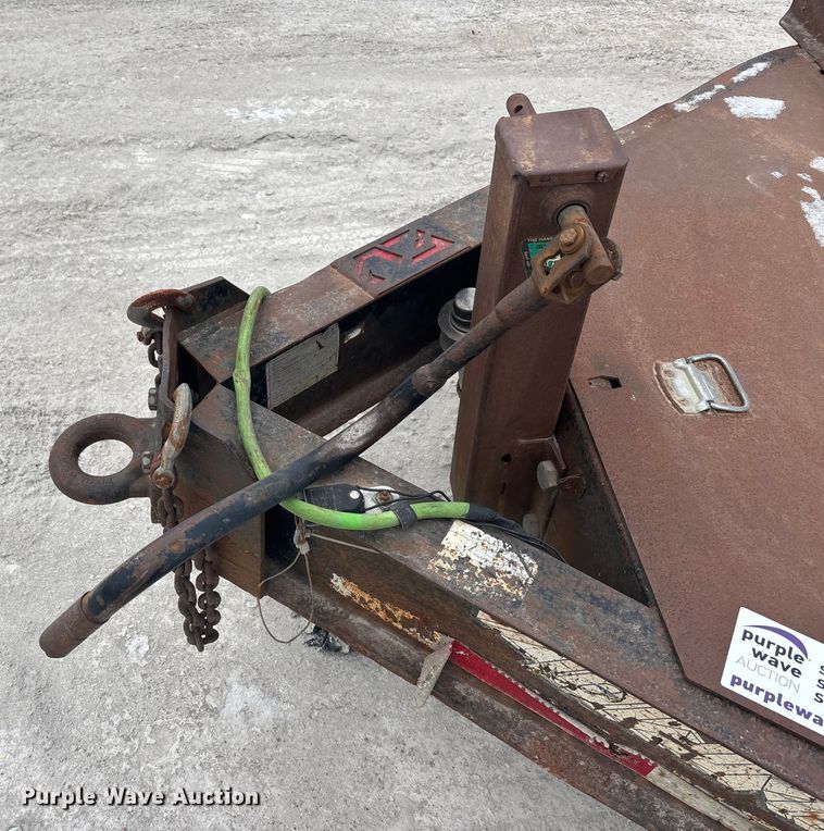 image for item FG1552 1998 Tow master equipment trailer