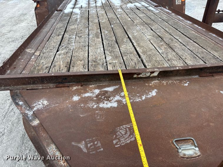 image for item FG1552 1998 Tow master equipment trailer