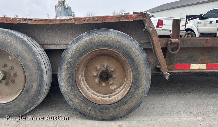 image for item FG1552 1998 Tow master equipment trailer