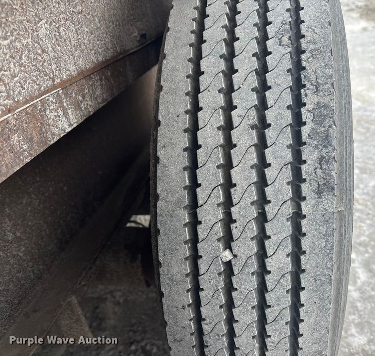 image for item FG1552 1998 Tow master equipment trailer