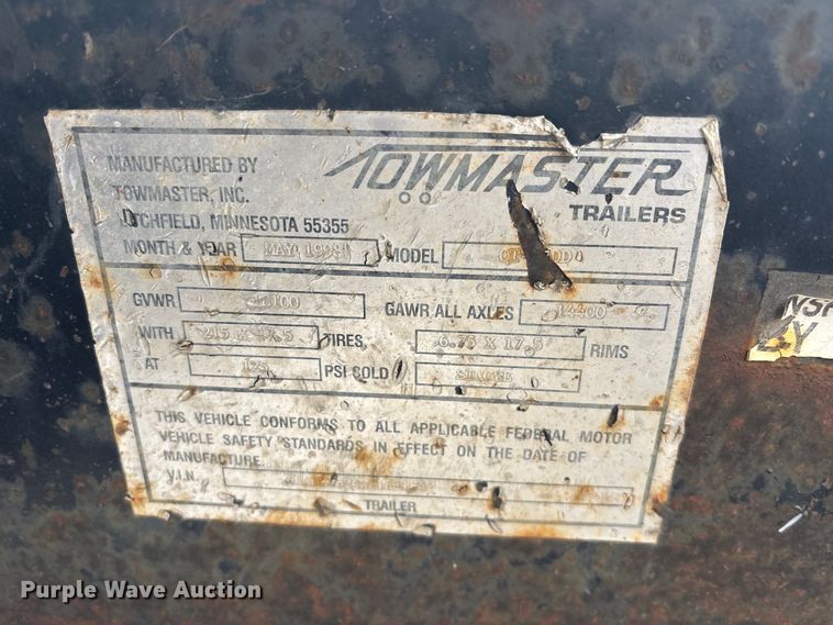 image for item FG1552 1998 Tow master equipment trailer