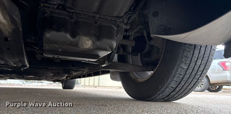 image for item FG1560 2010 Chrysler Town and Country Touring van