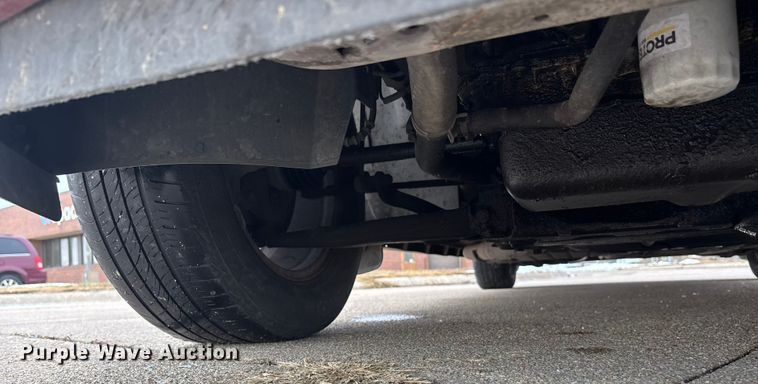 image for item FG1560 2010 Chrysler Town and Country Touring van