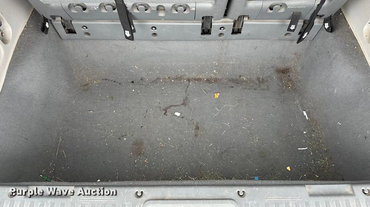 image for item FG1560 2010 Chrysler Town and Country Touring van