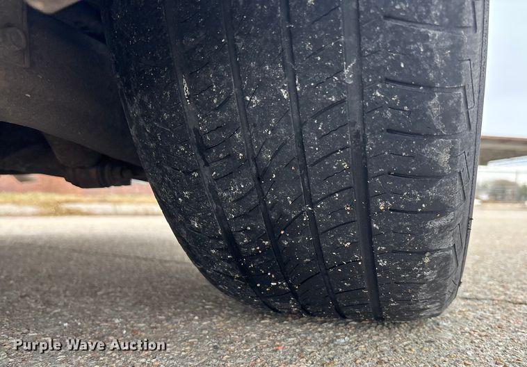 image for item FG1560 2010 Chrysler Town and Country Touring van