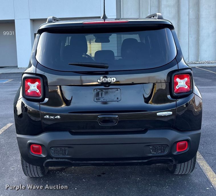 image for item FG1570 2021 Jeep Renegade SUV