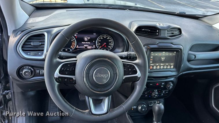 image for item FG1570 2021 Jeep Renegade SUV