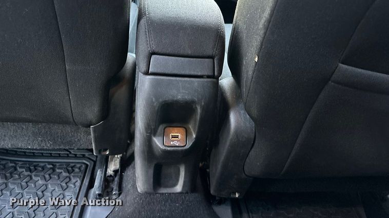 image for item FG1570 2021 Jeep Renegade SUV