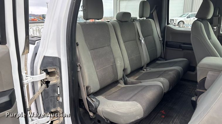 image for item FG1574 2019 Ford F150 SuperCab pickup truck