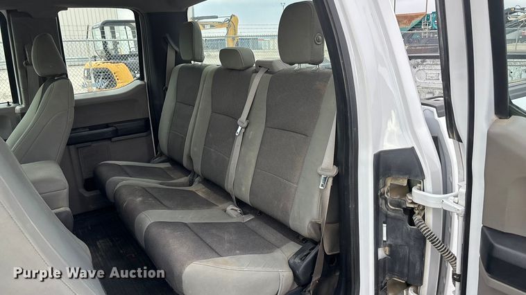 image for item FG1574 2019 Ford F150 SuperCab pickup truck