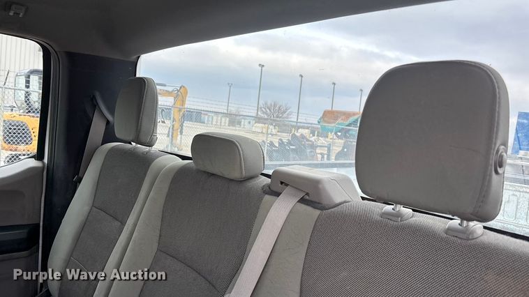 image for item FG1574 2019 Ford F150 SuperCab pickup truck