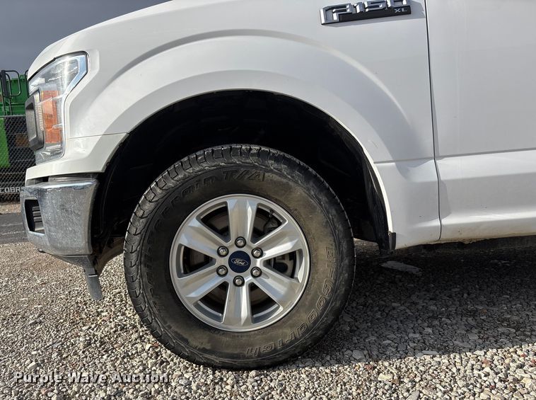 image for item FG1574 2019 Ford F150 SuperCab pickup truck