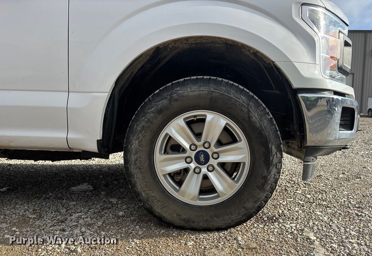 image for item FG1574 2019 Ford F150 SuperCab pickup truck