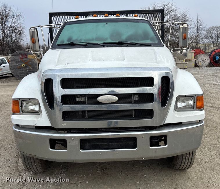 image for item FG1583 2007 Ford F650 Super Duty XL dump flatbed pickup truck