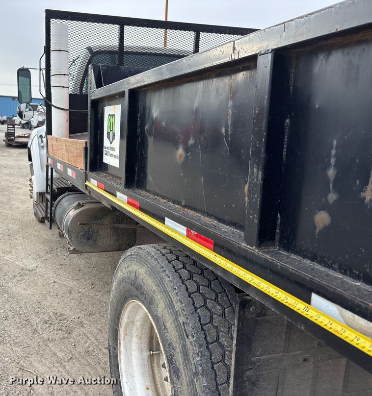 image for item FG1583 2007 Ford F650 Super Duty XL dump flatbed pickup truck