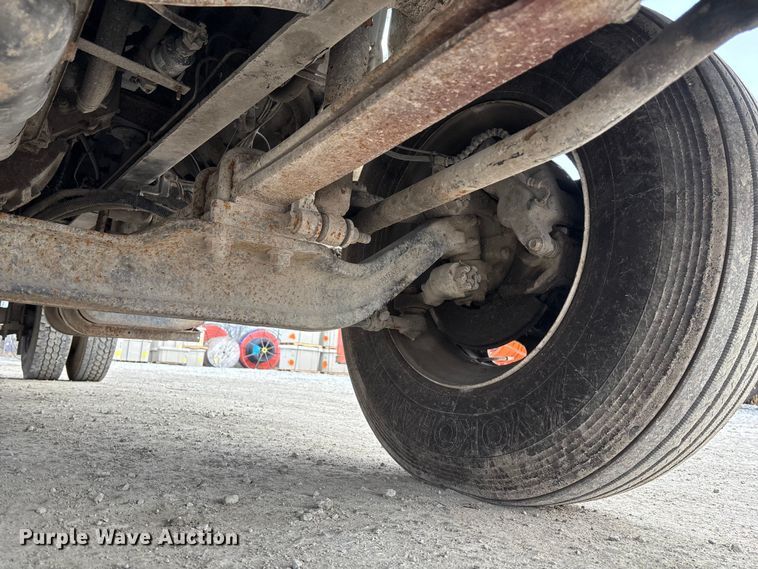 image for item FG1583 2007 Ford F650 Super Duty XL dump flatbed pickup truck