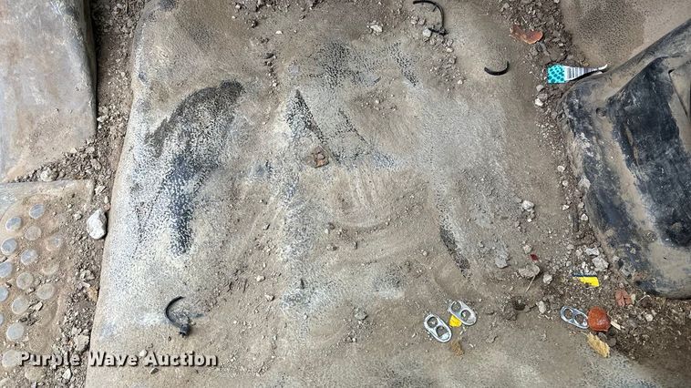 image for item FG1583 2007 Ford F650 Super Duty XL dump flatbed pickup truck