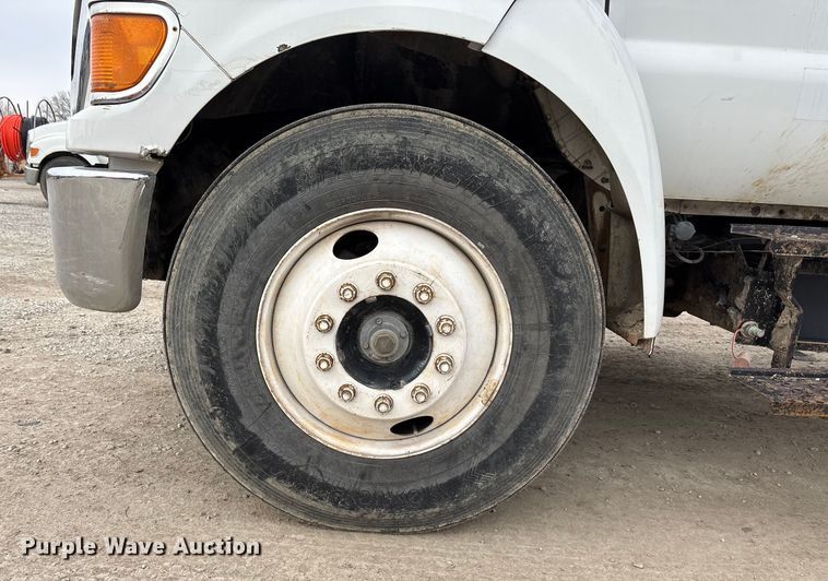 image for item FG1583 2007 Ford F650 Super Duty XL dump flatbed pickup truck