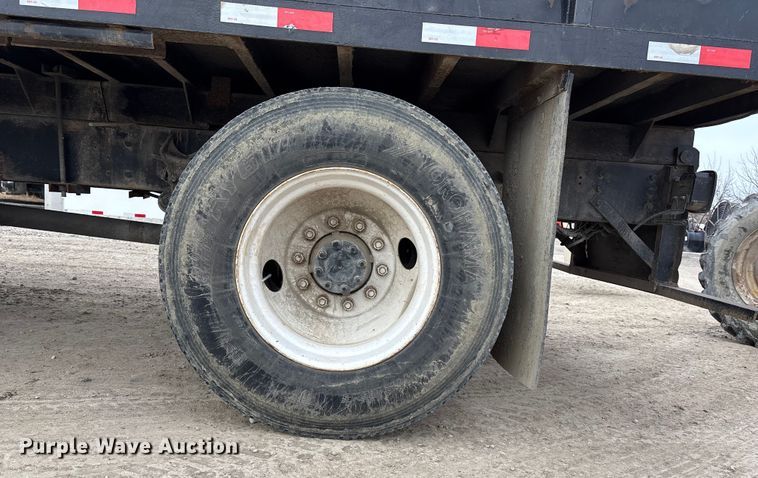 image for item FG1583 2007 Ford F650 Super Duty XL dump flatbed pickup truck