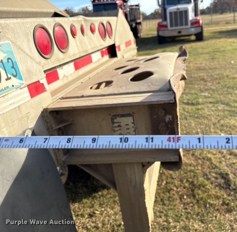 image for item FI0027 2013 Travis Body and Trailers 2013 39.2FT.TRAVIS S/102 bottom dump trailer