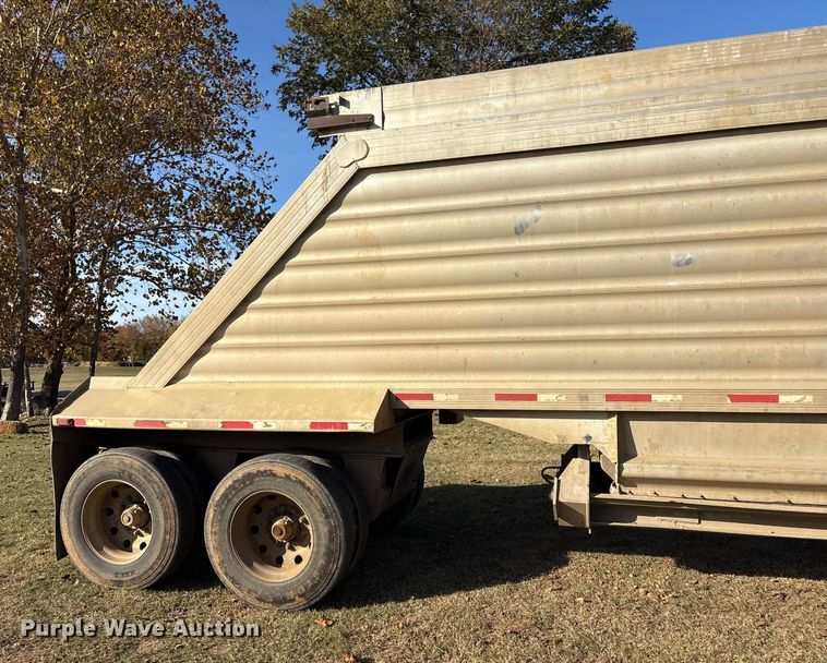 image for item FI0027 2013 Travis Body and Trailers 2013 39.2FT.TRAVIS S/102 bottom dump trailer