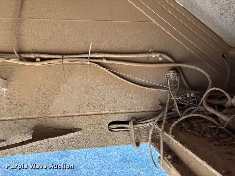 image for item FI0027 2013 Travis Body and Trailers 2013 39.2FT.TRAVIS S/102 bottom dump trailer