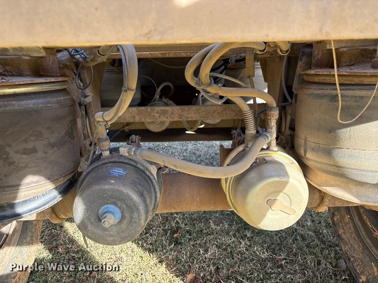 image for item FI0027 2013 Travis Body and Trailers 2013 39.2FT.TRAVIS S/102 bottom dump trailer