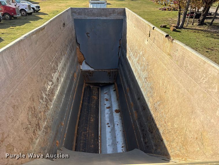 image for item FI0027 2013 Travis Body and Trailers 2013 39.2FT.TRAVIS S/102 bottom dump trailer