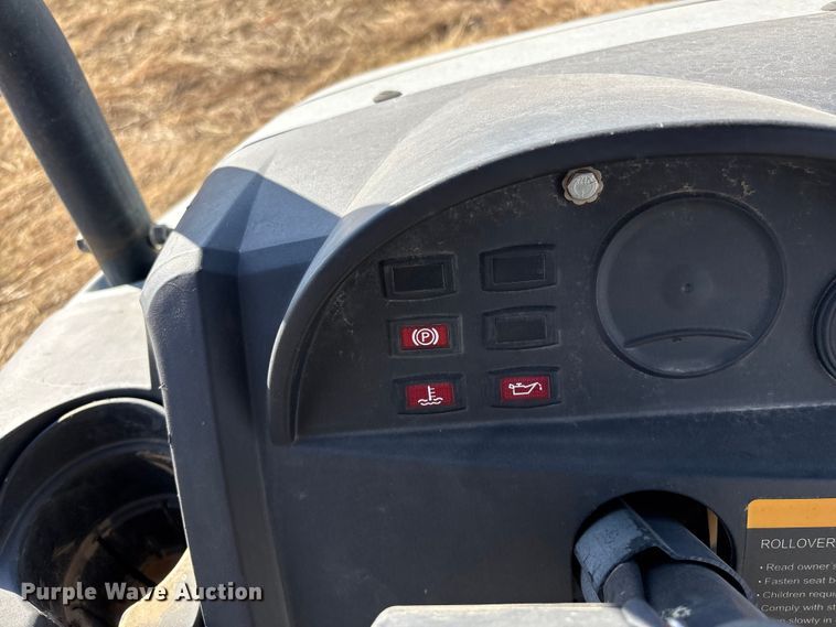 image for item FI0061 2017 Club Car Carryall 1700 SE DSL utility vehicle