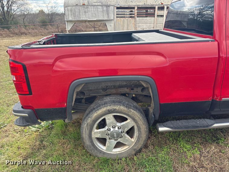 image for item FI0065 2015 GMC Sierra 2500HD Crew Cab pickup truck