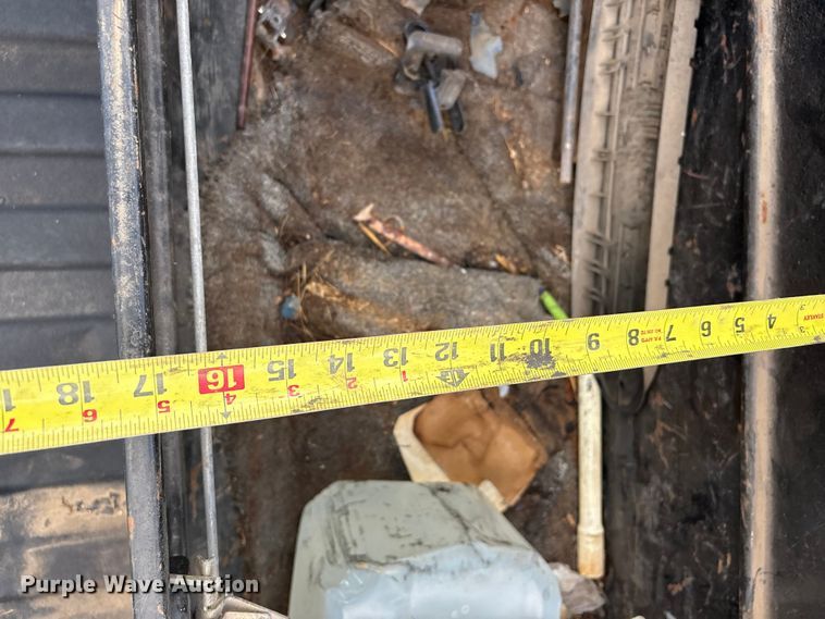 image for item FI0065 2015 GMC Sierra 2500HD Crew Cab pickup truck