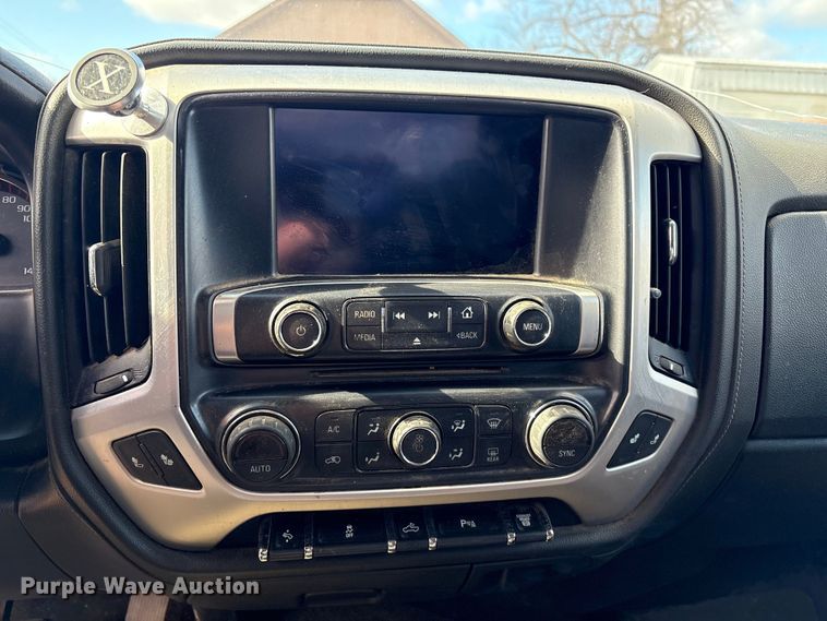 image for item FI0065 2015 GMC Sierra 2500HD Crew Cab pickup truck